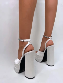 PUBLIC DESIRE - FUTURE SILVER METALLIC HEELS -Jeffrey Campbell || Public Desire || Ash Store Untitleddesign 91